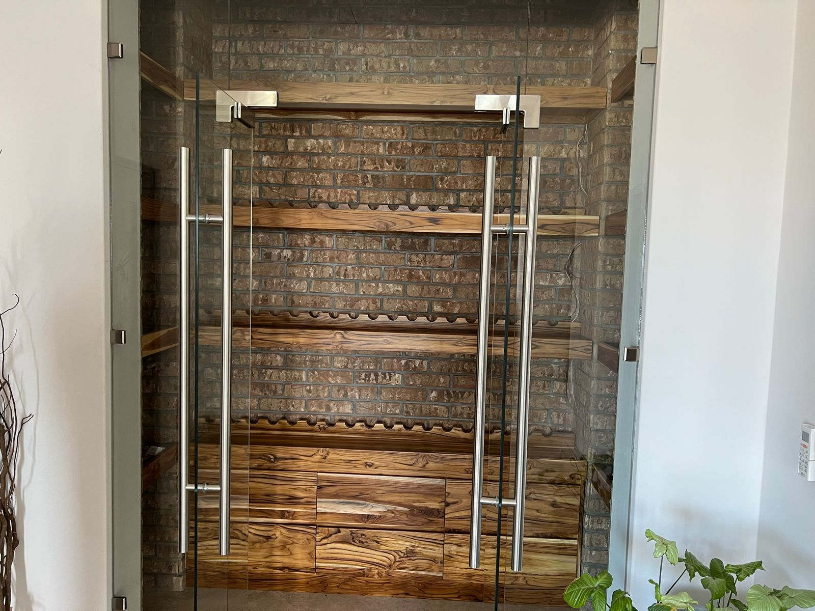 Cava de madera a medida
