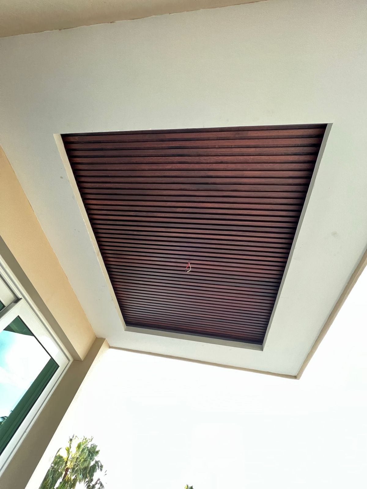Plafón de madera